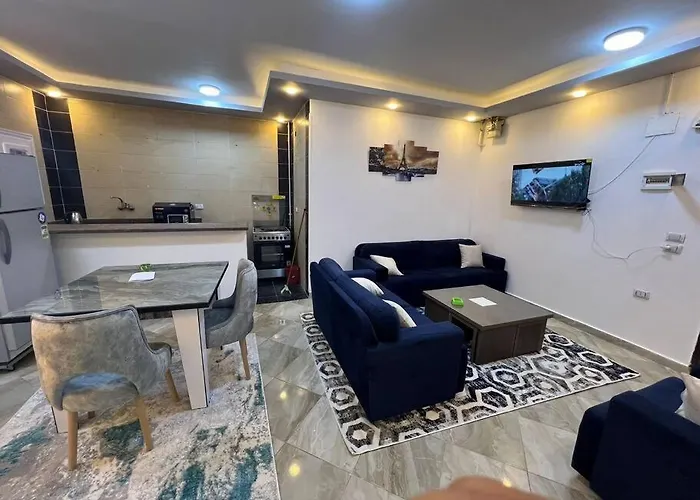 Comfy One-bedroom Apartment *